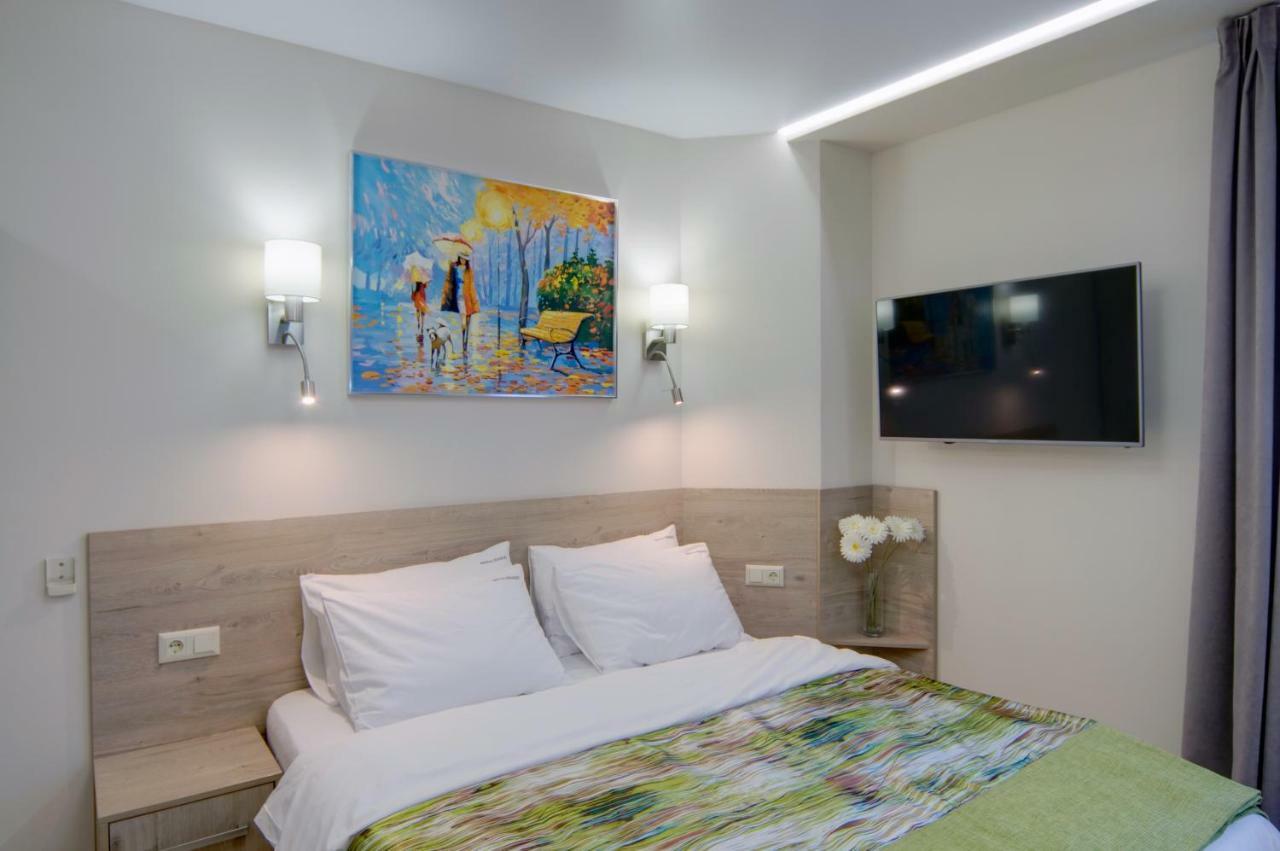 Arena Summit Apart Hotel Kiev Bagian luar foto